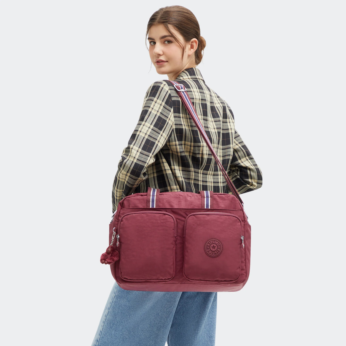 Defea Extra Large Weekender Duffle Bag Lounge Wine - 2