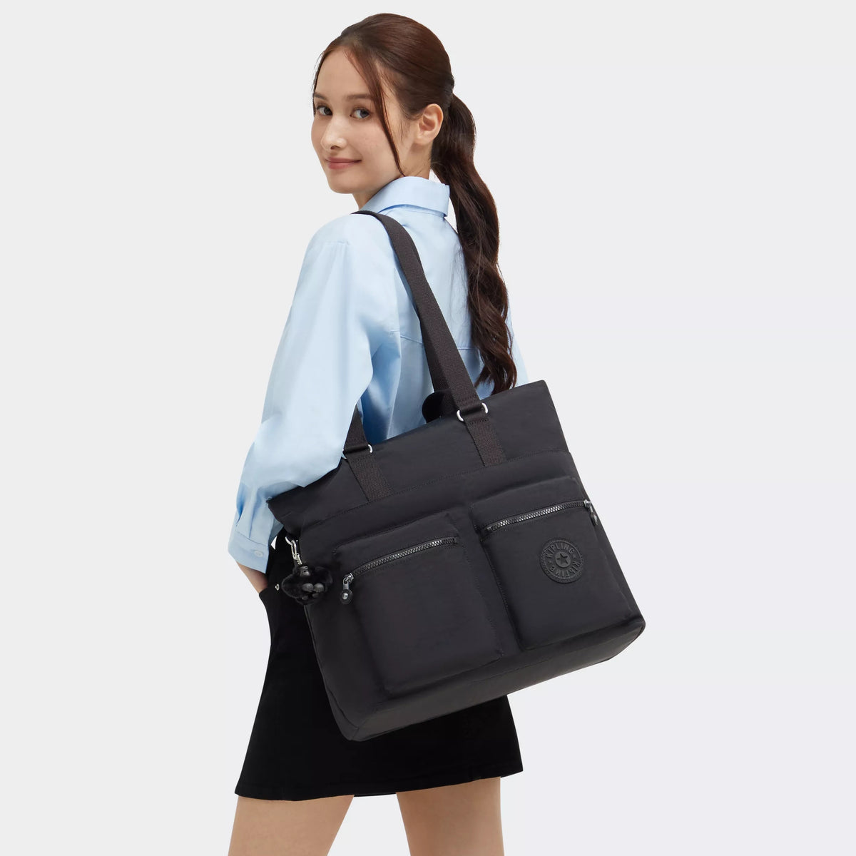 India 16" Laptop Tote Bag Black Noir - 2