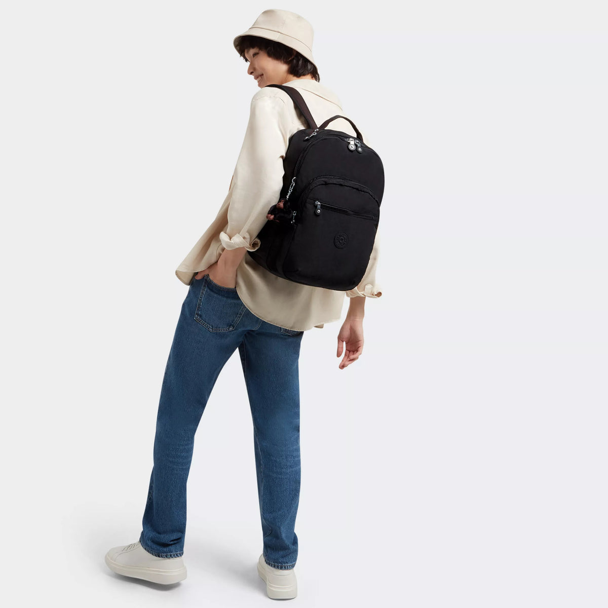 Seoul Large 15" Laptop Backpack TRUE BLACK - 2
