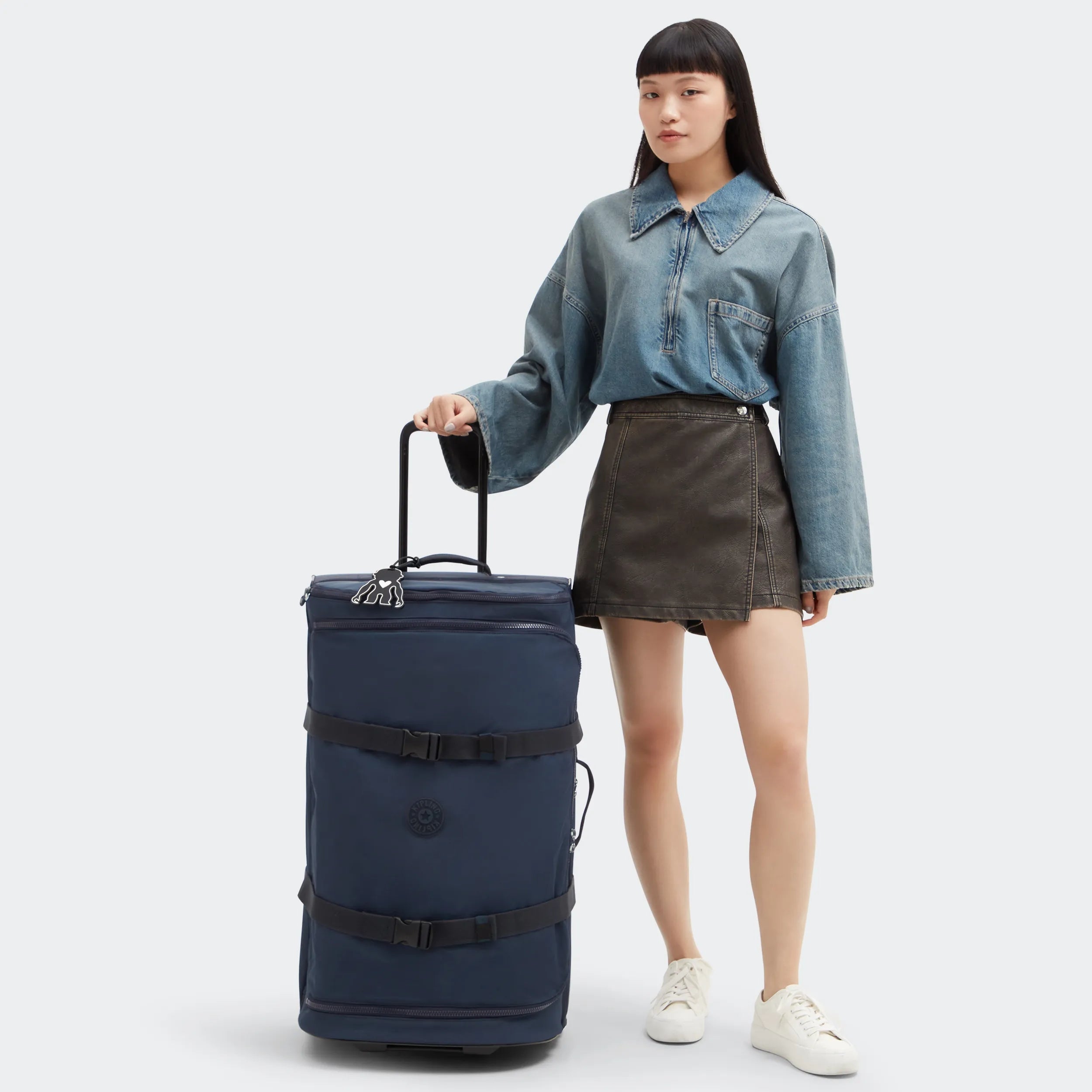 Aviana Large Rolling Duffle Bag