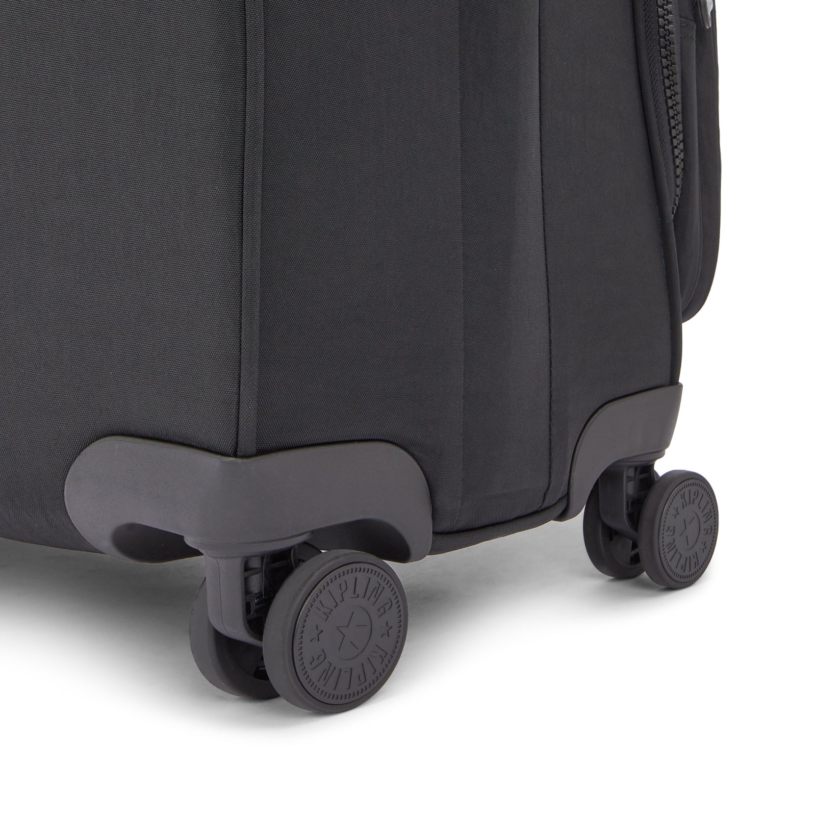 Youri Spin Medium 4 Wheeled Rolling Luggage