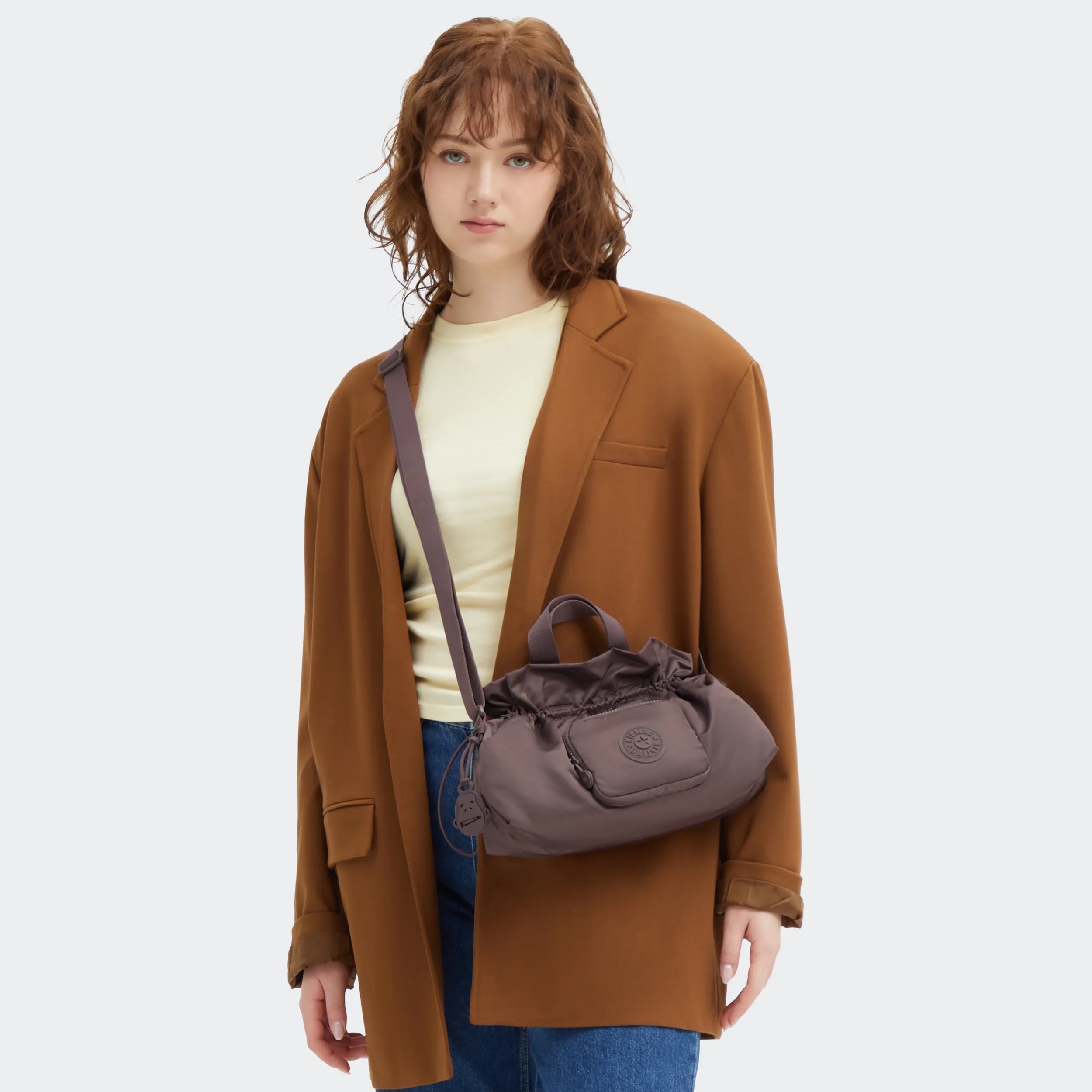 エリィ（感謝）　/7 Elza Smooth Satin Crossbody Bag