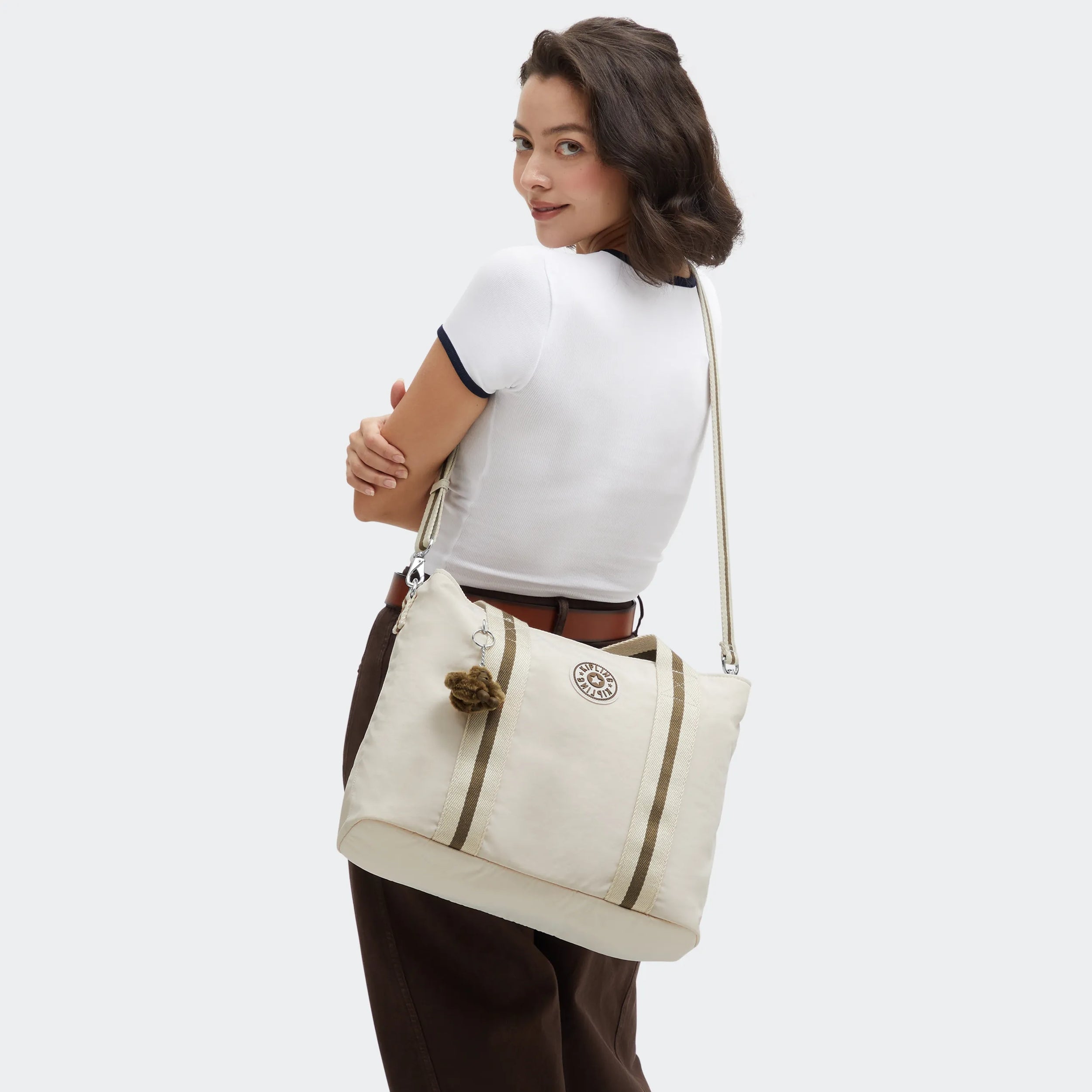 Minta Large Shoulder Bag