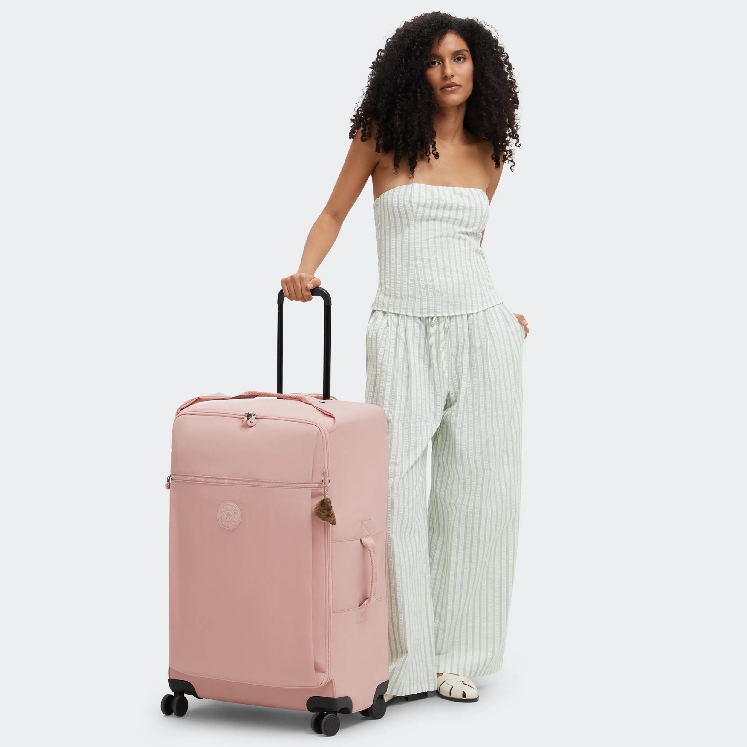 Darcey Up Large Rolling Luggage
