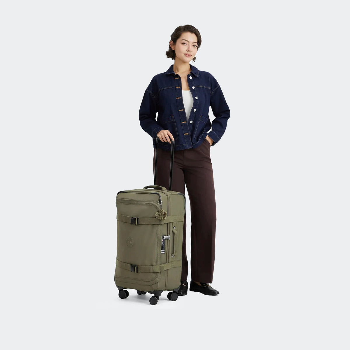 MEDIUM LUGGAGE